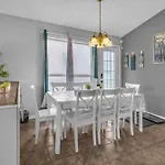 33 Executive Home, Ac, Airport