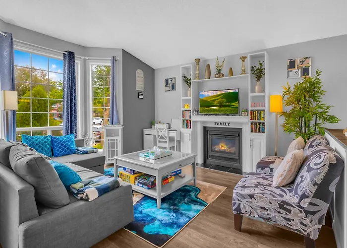 33 Executive Home, Ac, Airport