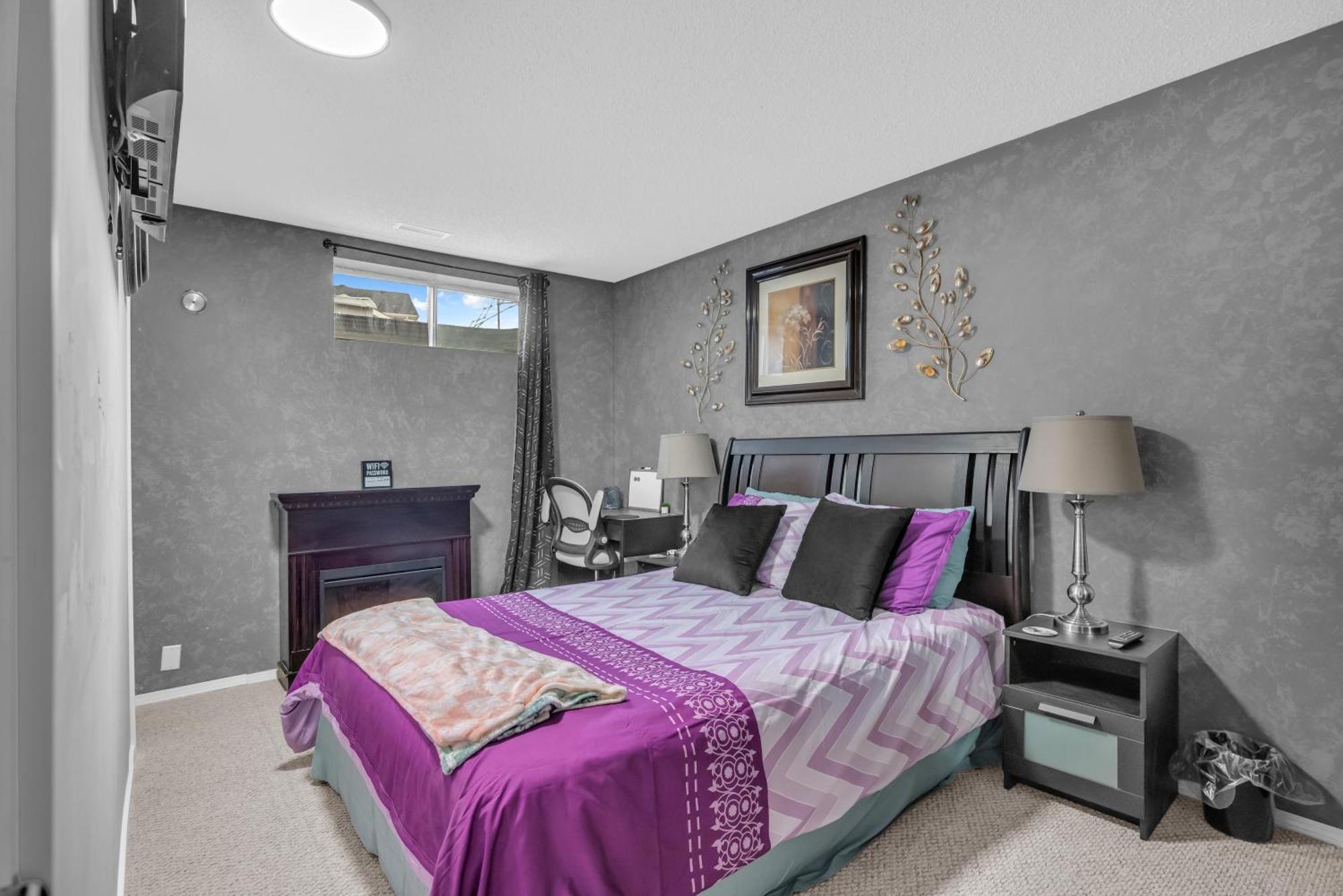 33 Executive Home, Ac, Airport Holiday home Calgary